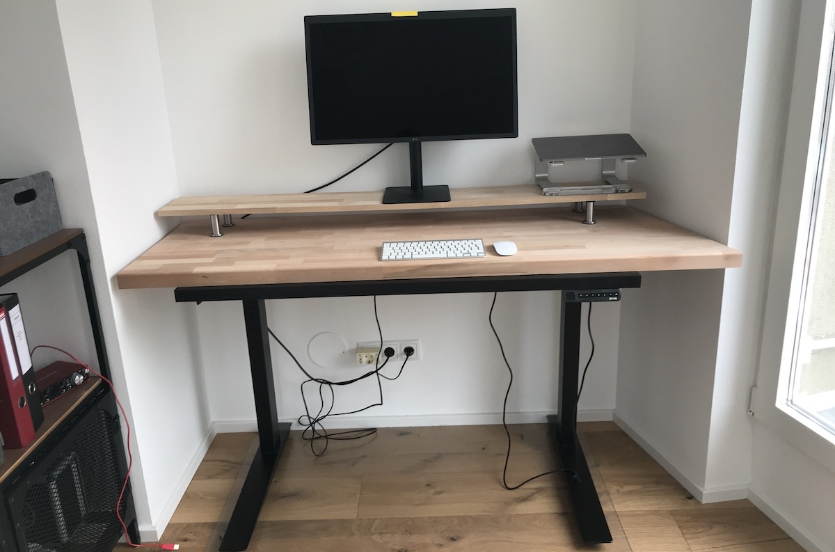 Custom standing outlet desk top